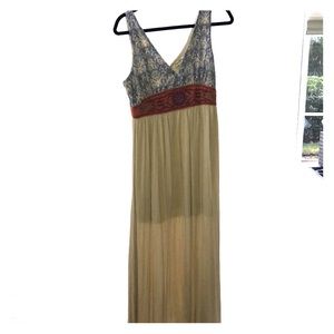 Maxi dress